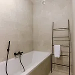 Casiola - Modern 3-bedroom With Family-friendly Touches Oostende