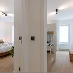 Casiola - Modern 3-bedroom With Family-friendly Touches Lejlighed