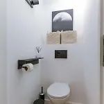 Casiola - Modern 3-bedroom With Family-friendly Touches Lejlighed