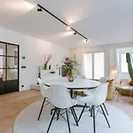 Casiola - Modern 3-bedroom With Family-friendly Touches Oostende