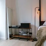 Casiola - Modern 3-bedroom With Family-friendly Touches Lejlighed *