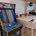 Casiola - Modern 3-bedroom With Family-friendly Touches Oostende