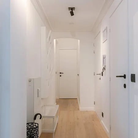 Casiola - Modern 3-bedroom With Family-friendly Touches 公寓