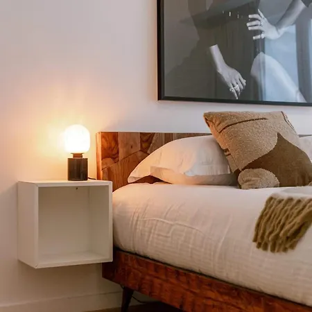 Casiola - Modern 3-bedroom With Family-friendly Touches Apartment
